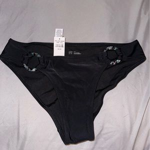 Arie bikini bottoms brand new